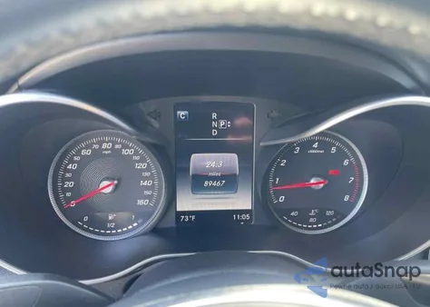 2015 Mercedes-Benz C 300 из США, поврежденный, VIN 55SWF4JB5FU092778